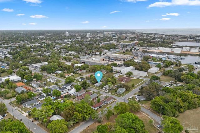 738 S E St, Pensacola, FL 32502