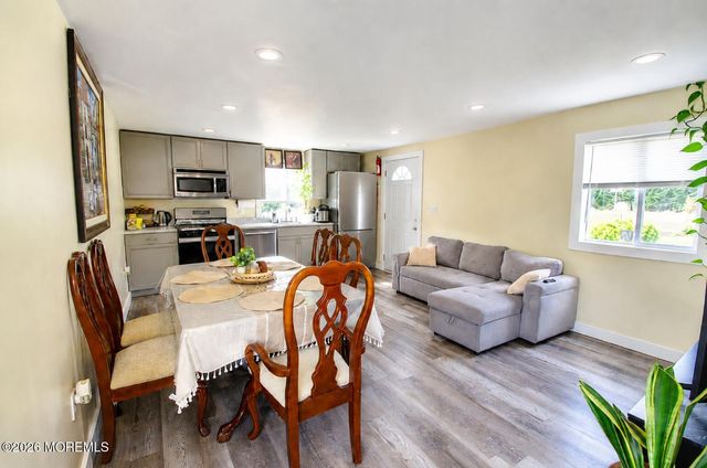 10 Misty Lane, Jackson, NJ 08527