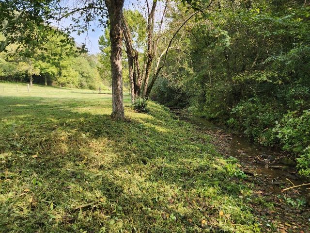 644 Webster Branch Ln, Whitleyville, TN 38588