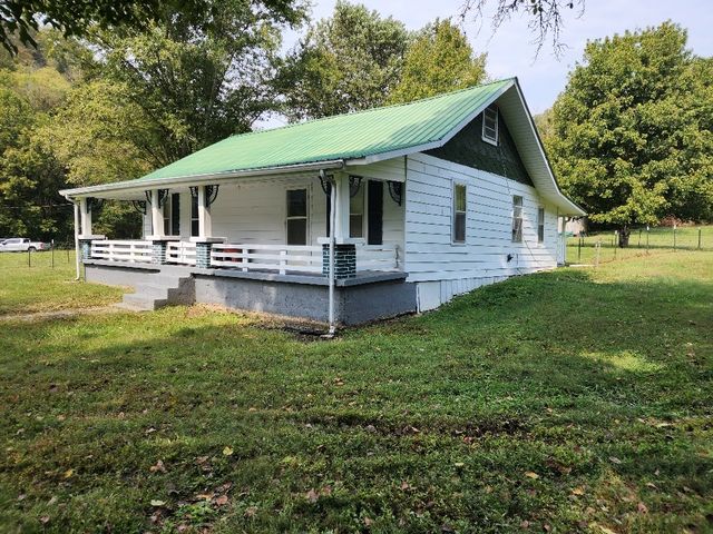 644 Webster Branch Ln, Whitleyville, TN 38588