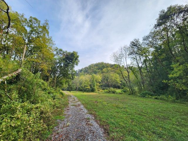 644 Webster Branch Ln, Whitleyville, TN 38588
