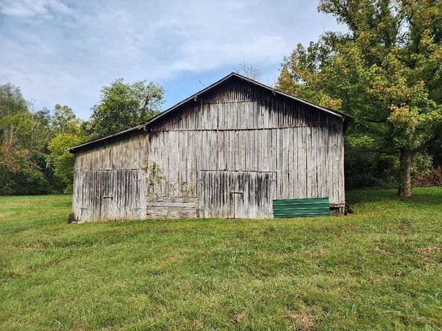 644 Webster Branch Ln, Whitleyville, TN 38588