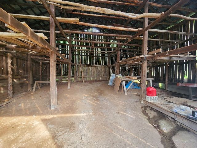 644 Webster Branch Ln, Whitleyville, TN 38588