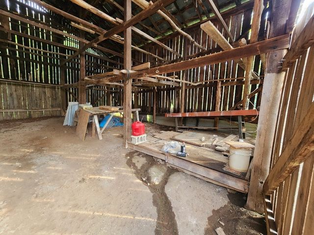 644 Webster Branch Ln, Whitleyville, TN 38588