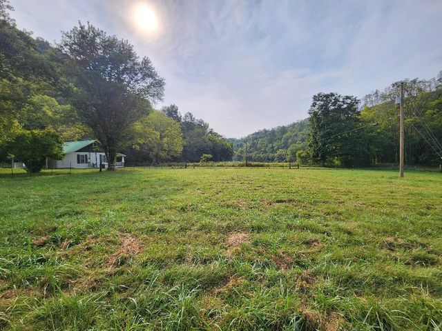 644 Webster Branch Ln, Whitleyville, TN 38588