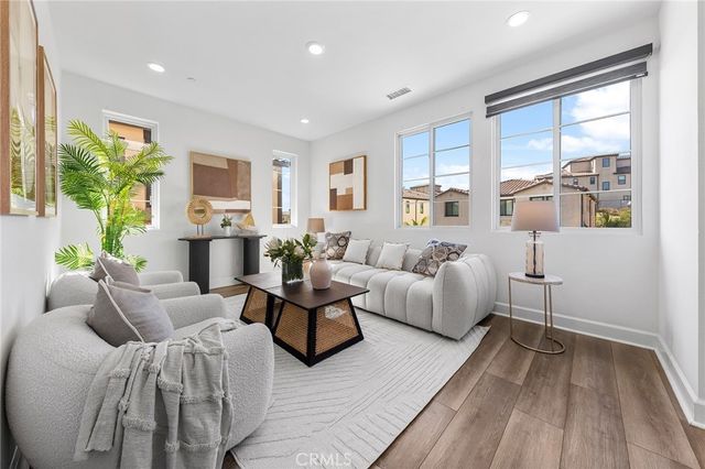 27 Alessio, Lake Forest, CA 92630