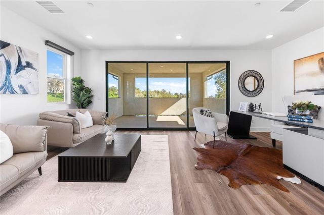 27 Alessio, Lake Forest, CA 92630