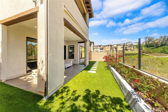27 Alessio, Lake Forest, CA 92630