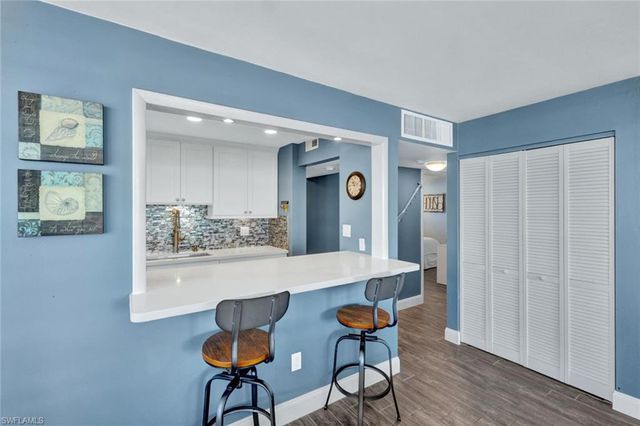 380 Seaview CT # 1703, Marco Island, FL 34145