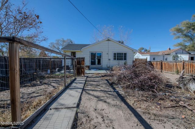 224 S Nevada Street, Yerington, NV 89447