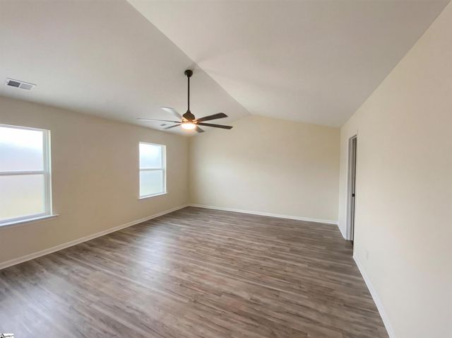 1242 Elterwater Lane, Spartanburg, SC 29306