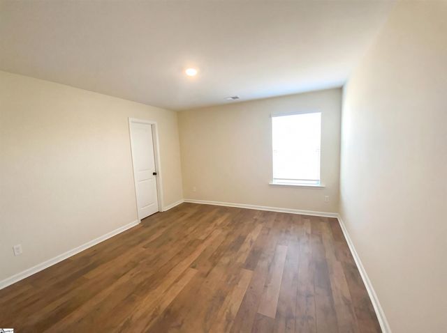 1242 Elterwater Lane, Spartanburg, SC 29306