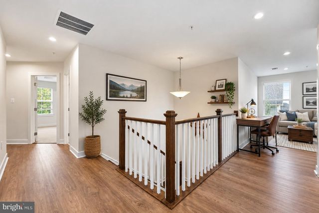 1124 FUTURITY ST, Frederick, MD 21702