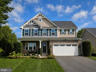 1124 FUTURITY ST, Frederick, MD 21702