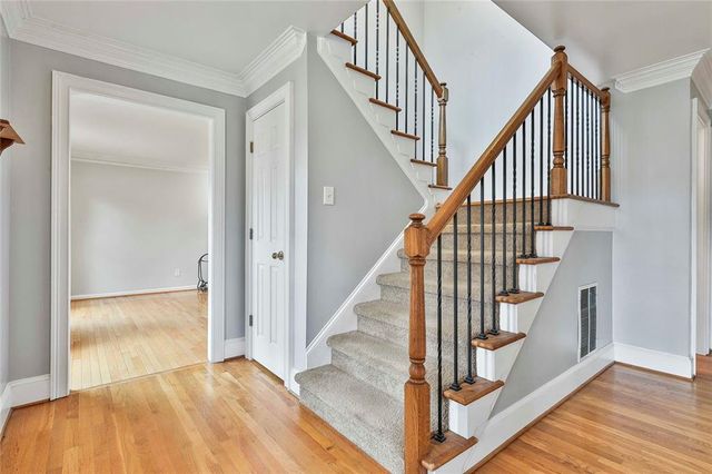 230 Wyngate Circle, Fayetteville, GA 30215