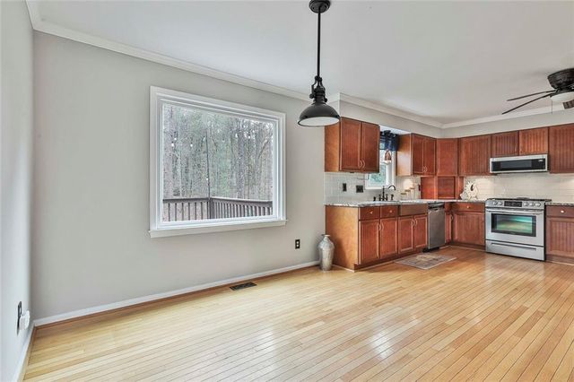 230 Wyngate Circle, Fayetteville, GA 30215