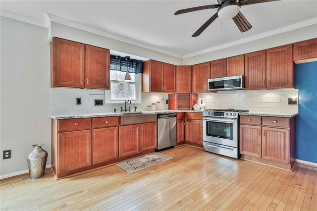 230 Wyngate Circle, Fayetteville, GA 30215