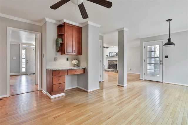 230 Wyngate Circle, Fayetteville, GA 30215