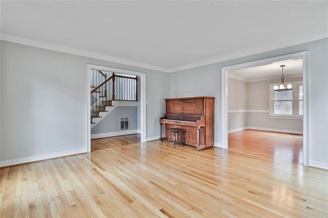 230 Wyngate Circle, Fayetteville, GA 30215