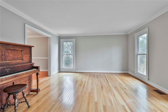 230 Wyngate Circle, Fayetteville, GA 30215