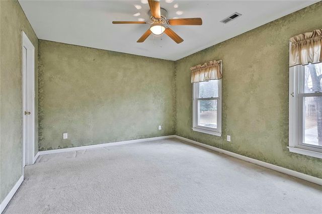 230 Wyngate Circle, Fayetteville, GA 30215