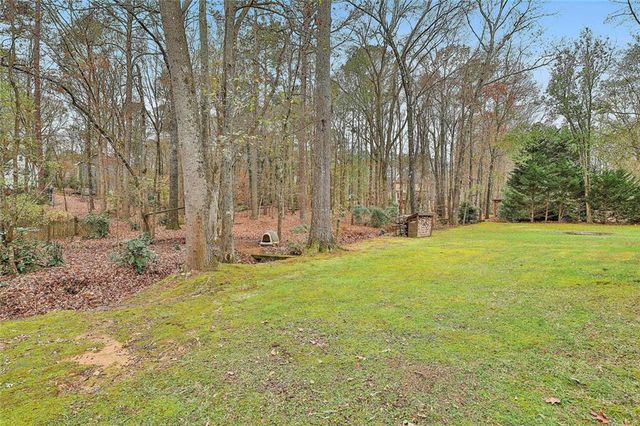230 Wyngate Circle, Fayetteville, GA 30215
