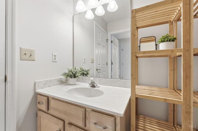 11762 Gable Glen Lane, Symmes Twp, OH 45249