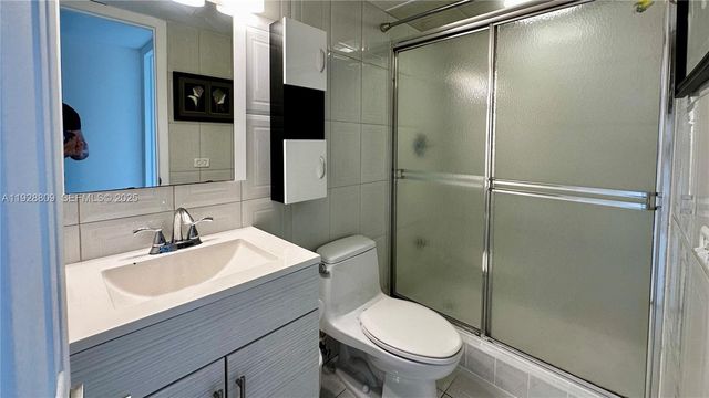 7825 NE Bayshore Ct 504, Miami, FL 33138