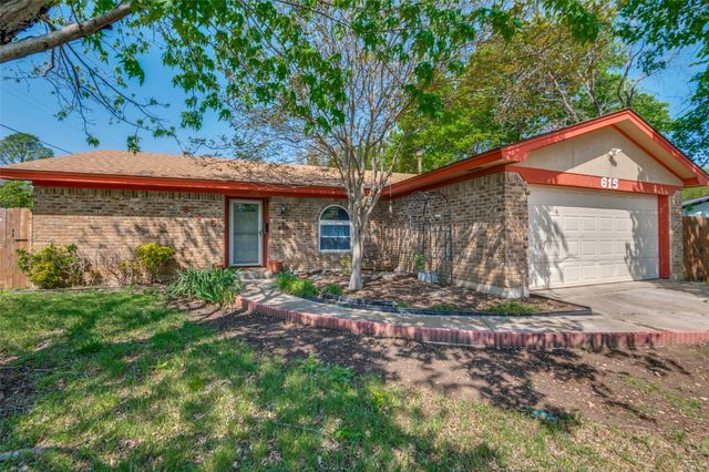 615 N Ector Drive, Euless, TX 76039