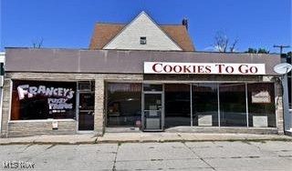 604-606 Robbins Avenue, Niles, OH 44446