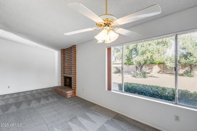 4442 E KELTON Lane, Phoenix, AZ 85032