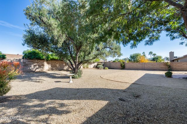 4442 E KELTON Lane, Phoenix, AZ 85032