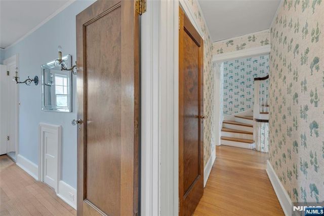 176 Forest Avenue, Glen Ridge, NJ 07028
