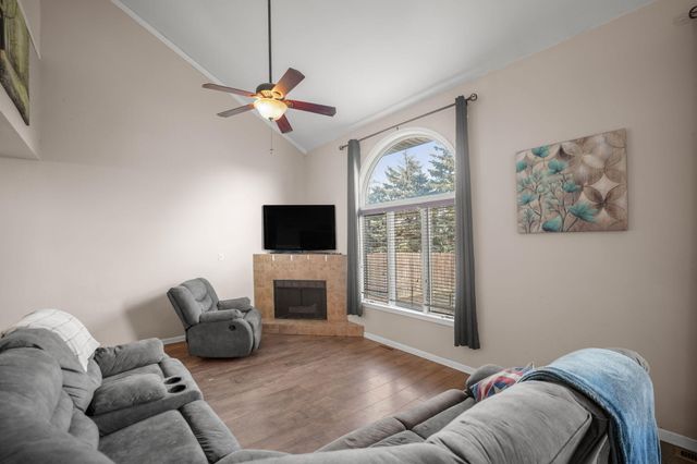 9149 Waymond Avenue, Highland, IN 46322