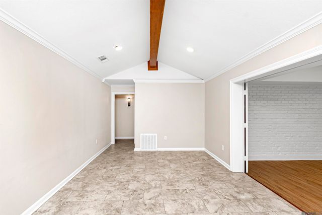 6555 Landmor Dr, Greenwell Springs, LA 70739