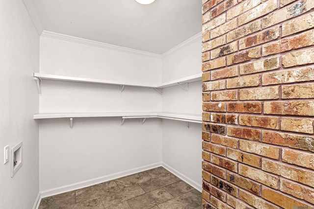 6555 Landmor Dr, Greenwell Springs, LA 70739