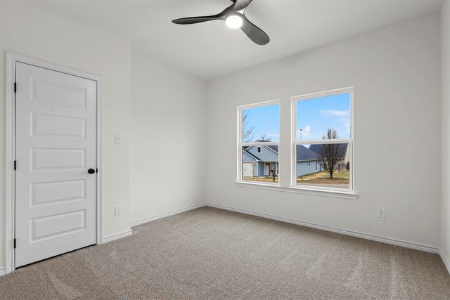 828 Colorado River Drive, Granbury, TX 76048