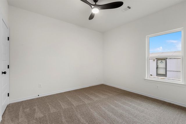 828 Colorado River Drive, Granbury, TX 76048