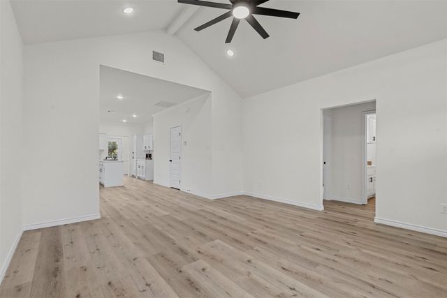 828 Colorado River Drive, Granbury, TX 76048