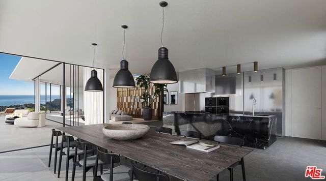 6075 Murphy Way, Malibu, CA 90265