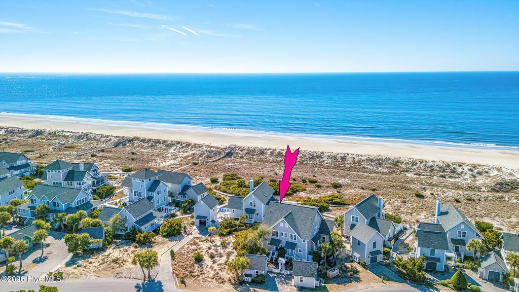 Image 11 of property listing at 811 S Bald Head Wynd # B, Bald Head Island, NC 28461