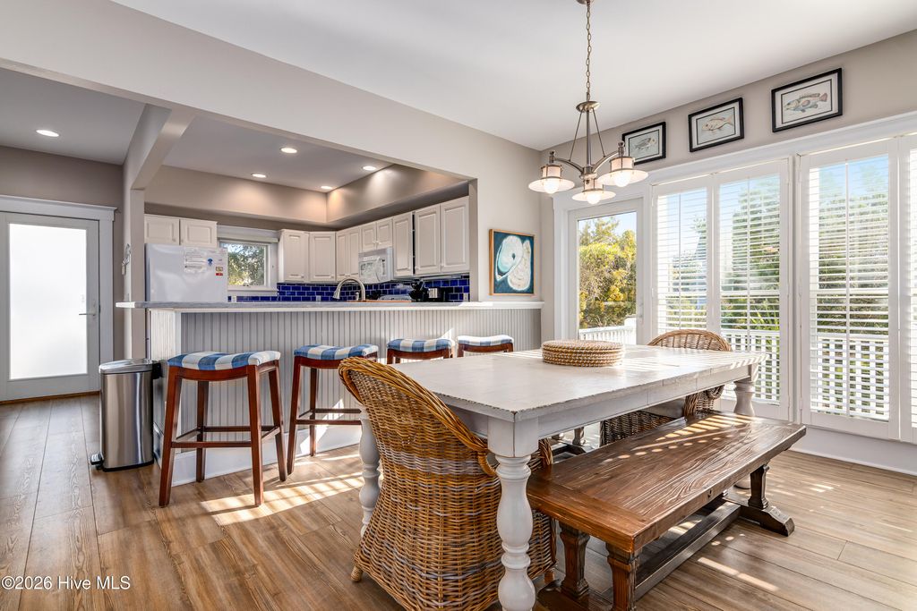 Image 16 of property listing at 811 S Bald Head Wynd # B, Bald Head Island, NC 28461