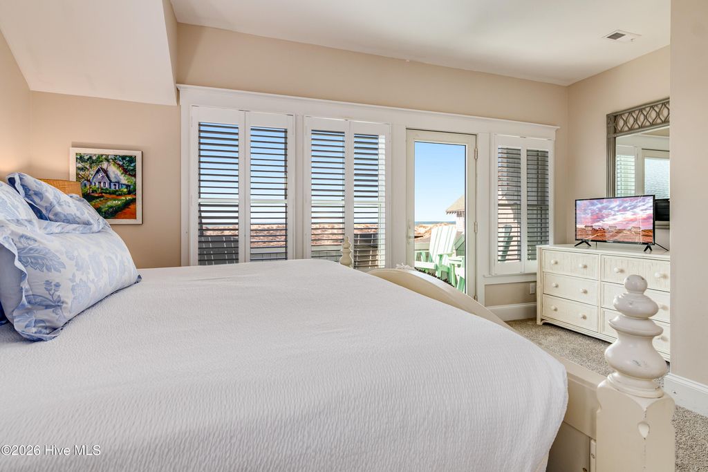 Image 36 of property listing at 811 S Bald Head Wynd # B, Bald Head Island, NC 28461