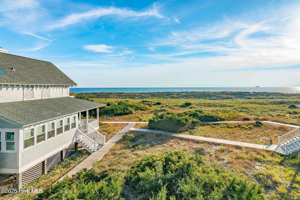 Image 3 of property listing at 811 S Bald Head Wynd # B, Bald Head Island, NC 28461