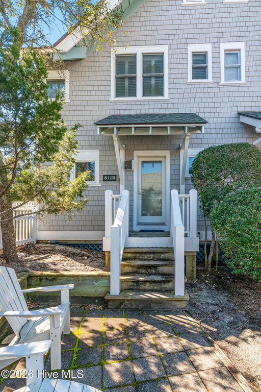 Image 52 of property listing at 811 S Bald Head Wynd # B, Bald Head Island, NC 28461