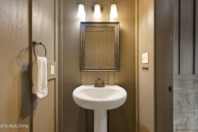 4541 Shangrila Way, Sevierville, TN 37876