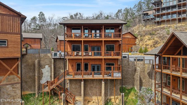 4541 Shangrila Way, Sevierville, TN 37876