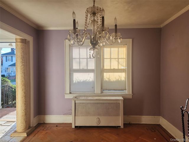 39 Hilbert Street, Hempstead, NY 11550