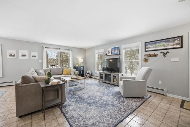 29 S Bow Dunbarton Road, Bow, NH 03304