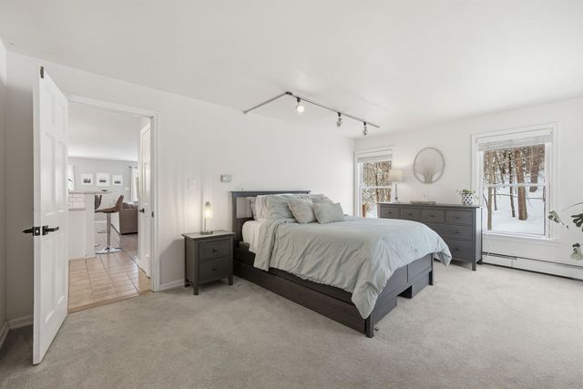 29 S Bow Dunbarton Road, Bow, NH 03304